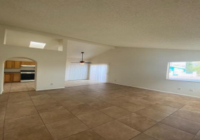 167 Wedwick Street, Tucson, Arizona 85706, 3 Bedrooms Bedrooms, ,1.5 BathroomsBathrooms,Home,For Rent,Wedwick,2000