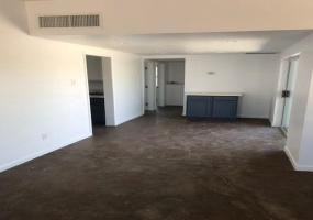 636 E Waverly St Unit 1, Tucson, Arizona 85719, 3 Bedrooms Bedrooms, ,1 BathroomBathrooms,Home,For Rent,E Waverly St Unit 1,1093
