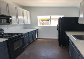 636 E Waverly St Unit 1, Tucson, Arizona 85719, 3 Bedrooms Bedrooms, ,1 BathroomBathrooms,Home,For Rent,E Waverly St Unit 1,1093