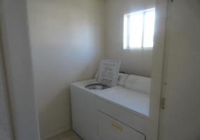 636 E Waverly St Unit 2, Tucson, Arizona 85719, 3 Bedrooms Bedrooms, ,1 BathroomBathrooms,Home,For Rent,E Waverly St Unit 2,1094