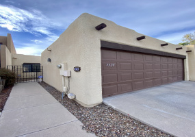 3328 E Popinac Loop, Tucson, Arizona 85716, 2 Bedrooms Bedrooms, ,2 BathroomsBathrooms,Townhouse,For Rent,E Popinac Loop,2083