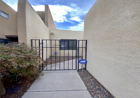 3328 E Popinac Loop, Tucson, Arizona 85716, 2 Bedrooms Bedrooms, ,2 BathroomsBathrooms,Townhouse,For Rent,E Popinac Loop,2083