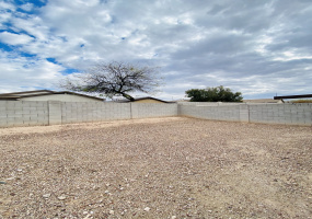 6399 S Sunrise Valley Dr, Arizona, 3 Bedrooms Bedrooms, ,2 BathroomsBathrooms,Home,For Rent,6399 S Sunrise Valley Dr,2159