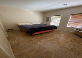 2018 W Cadbury Ct, Tucson, Arizona 85713, 3 Bedrooms Bedrooms, ,2 BathroomsBathrooms,Townhouse,For Rent,W Cadbury Ct,2253