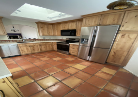 10124 N Sawgrass Dr, Oro Valley, Arizona 85737, 2 Bedrooms Bedrooms, ,2 BathroomsBathrooms,Townhouse,For Rent,N Sawgrass Dr,2260