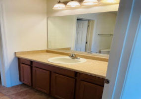2174 E Calle Los Marmoles, Tucson, Arizona 85705, 2 Bedrooms Bedrooms, ,2 BathroomsBathrooms,Home,For Rent,E Calle Los Marmoles,2276