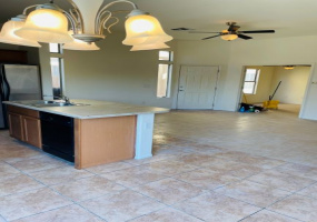 2174 E Calle Los Marmoles, Tucson, Arizona 85705, 2 Bedrooms Bedrooms, ,2 BathroomsBathrooms,Home,For Rent,E Calle Los Marmoles,2276