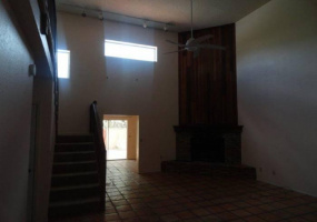4942 N Valle, Tucson, Arizona 85750, 3 Bedrooms Bedrooms, ,2 BathroomsBathrooms,Townhouse,For Rent,N Valle ,2311
