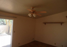 4942 N Valle, Tucson, Arizona 85750, 3 Bedrooms Bedrooms, ,2 BathroomsBathrooms,Townhouse,For Rent,N Valle ,2311
