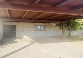 304 W Lee Street, Tucson, Arizona 85705, 2 Bedrooms Bedrooms, ,1 BathroomBathrooms,Tri-Plex,For Rent,W Lee ,1129