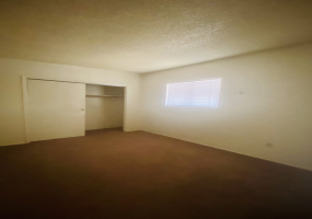 304 W Lee Street, Tucson, Arizona 85705, 2 Bedrooms Bedrooms, ,1 BathroomBathrooms,Tri-Plex,For Rent,W Lee ,1129
