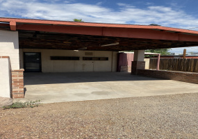 328 S Martin Ave B, Tucson, Arizona 85719, 2 Bedrooms Bedrooms, ,1 BathroomBathrooms,Duplex,For Rent,S Martin Ave B,2380