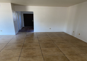 306 W Lee St, Tucson, Arizona 85705, 2 Bedrooms Bedrooms, ,1 BathroomBathrooms,Tri-Plex,For Rent,W Lee St,2391