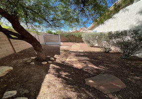 7275 W Opossum Dr, Tucson, Arizona 85743, 3 Bedrooms Bedrooms, ,2 BathroomsBathrooms,Home,For Rent,W Opossum Dr,2415