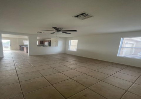 5566 Monrovia Avenue, Tucson, Arizona 85706, 3 Bedrooms Bedrooms, ,2 BathroomsBathrooms,Home,For Rent,Monrovia,2427