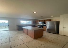 5566 Monrovia Avenue, Tucson, Arizona 85706, 3 Bedrooms Bedrooms, ,2 BathroomsBathrooms,Home,For Rent,Monrovia,2427