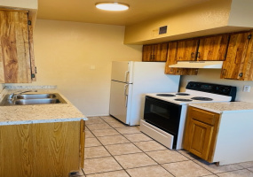 5711 26th Street, Tucson, Arizona 85711, 2 Bedrooms Bedrooms, ,1 BathroomBathrooms,Four-Plex,For Rent,26th,2472