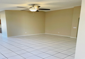 1610 Denning Court, Tucson, Arizona 85746, 3 Bedrooms Bedrooms, ,2 BathroomsBathrooms,Home,For Rent,Denning,2475