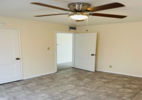 1518 N Rosemont Blvd, Tucson, Arizona 85712, 4 Bedrooms Bedrooms, ,2 BathroomsBathrooms,Home,For Rent,1518 N Rosemont Blvd,2484