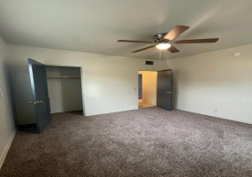 1327 N First Ave, Tucson, Arizona 85719, 2 Bedrooms Bedrooms, ,1 BathroomBathrooms,Tri-Plex,For Rent,1327 N First Ave,2506