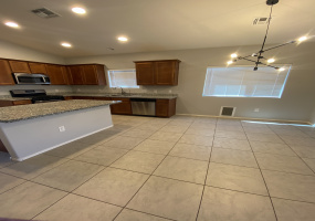 8990 W Cloudwood Dr, Tucson, Arizona 85653, 4 Bedrooms Bedrooms, ,2 BathroomsBathrooms,Home,For Rent,W Cloudwood Dr,2622