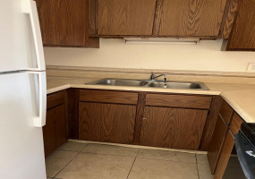 4520 E Pima St, Tucson, Arizona 85712, 1 Bedroom Bedrooms, ,1 BathroomBathrooms,Apartment,For Rent,E Pima St,2703