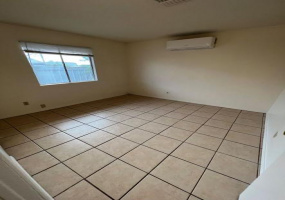 107 W Rillito St, Tucson, Arizona 85705, 2 Bedrooms Bedrooms, ,1 BathroomBathrooms,Apartment,For Rent,W Rillito St,2716
