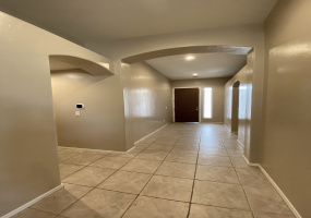 7864 Box Camp Pl, Arizona 85743, 4 Bedrooms Bedrooms, ,2 BathroomsBathrooms,Home,For Rent,Box Camp,2720