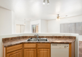 6694 S Avenida Santa Carolina, Tucson, Arizona 85756, 3 Bedrooms Bedrooms, ,2 BathroomsBathrooms,Home,For Rent,S Avenida Santa Carolina,2728