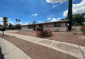3931 W Sunny Hills Pl, Tucson, Arizona 85741, 4 Bedrooms Bedrooms, ,2 BathroomsBathrooms,Home,For Rent,W Sunny Hills Pl,2734