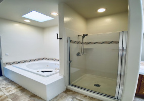 6465 N GREEN BRIAR DR, Tucson, Arizona 85718, 3 Bedrooms Bedrooms, ,3 BathroomsBathrooms,Home,For Rent,6465 N GREEN BRIAR DR,2737