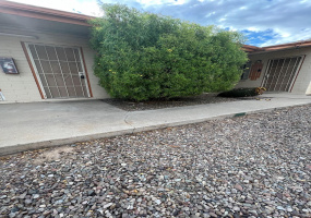 5250 E Bellevue St Unit C, Tucson, Arizona 85712, 1 Bedroom Bedrooms, ,1 BathroomBathrooms,Townhouse,For Rent,E Bellevue St Unit C,2775