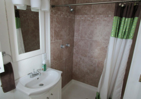 617 W Santa Rosa St, Tucson, Arizona 85706, 3 Bedrooms Bedrooms, ,2 BathroomsBathrooms,Home,For Rent,W Santa Rosa,1167