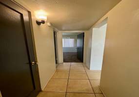 1327 N First Ave, Arizona 85719, 2 Bedrooms Bedrooms, ,1 BathroomBathrooms,Townhouse,For Rent,N First Ave,2813