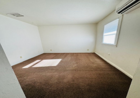 420 S Fremont Ave, Tucson, Arizona 85719, 2 Bedrooms Bedrooms, ,1 BathroomBathrooms,Townhouse,For Rent,S Fremont Ave,2814