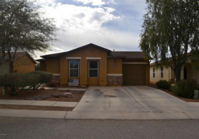 8265 Redshank Drive W, Tucson, Arizona 85757, 3 Bedrooms Bedrooms, ,2 BathroomsBathrooms,Home,For Sale,Redshank Drive,1169