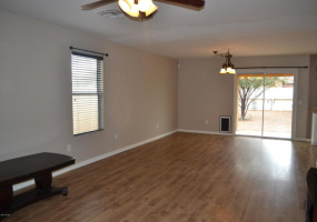8265 Redshank Drive W, Tucson, Arizona 85757, 3 Bedrooms Bedrooms, ,2 BathroomsBathrooms,Home,For Sale,Redshank Drive,1169