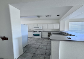 7728 Mission Canyon Place w, tucson, Arizona 85743, 2 Bedrooms Bedrooms, ,1 BathroomBathrooms,Home,For Rent,Mission Canyon Place,2872