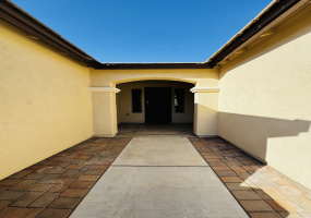 8464 N Mountain Stone Pine Way, Arizona 85743, 3 Bedrooms Bedrooms, ,2 BathroomsBathrooms,Home,For Rent,8464 N Mountain Stone Pine Way,2887