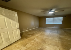 8464 N Mountain Stone Pine Way, Arizona 85743, 3 Bedrooms Bedrooms, ,2 BathroomsBathrooms,Home,For Rent,8464 N Mountain Stone Pine Way,2887