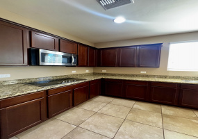8464 N Mountain Stone Pine Way, Arizona 85743, 3 Bedrooms Bedrooms, ,2 BathroomsBathrooms,Home,For Rent,8464 N Mountain Stone Pine Way,2887