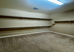 8464 N Mountain Stone Pine Way, Arizona 85743, 3 Bedrooms Bedrooms, ,2 BathroomsBathrooms,Home,For Rent,8464 N Mountain Stone Pine Way,2887