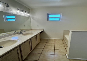3057 W Country Meadows Dr Tucson AZ 85742, Arizona, 3 Bedrooms Bedrooms, ,2 BathroomsBathrooms,Home,For Rent,3057 W Country Meadows Dr Tucson AZ 85742,2891