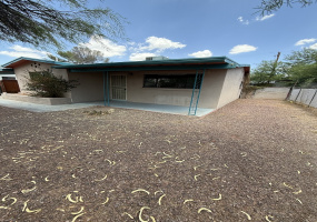 5743 E 1st St Tucson AZ 85711, Arizona, 3 Bedrooms Bedrooms, ,2 BathroomsBathrooms,Home,For Rent,5743 E 1st St Tucson AZ 85711,2894