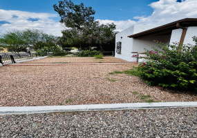 415 E 33rd St Tucson AZ 85713, Arizona, 3 Bedrooms Bedrooms, ,1 BathroomBathrooms,Home,For Rent,415 E 33rd St Tucson AZ 85713,2895