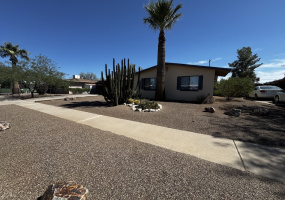 6773 E David Dr Tucson AZ 85730, Arizona, 3 Bedrooms Bedrooms, ,2 BathroomsBathrooms,Home,For Rent,6773 E David Dr Tucson AZ 85730,2896