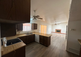 4250 N Wolford Rd, Tucson, Arizona 85749, 3 Bedrooms Bedrooms, ,2 BathroomsBathrooms,Home,For Rent,N Wolford Rd,2897