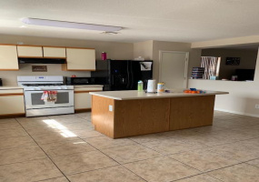 1542 Melridge Street, Tucson, Arizona 85706, 4 Bedrooms Bedrooms, ,2 BathroomsBathrooms,Home,For Rent,Melridge,1183