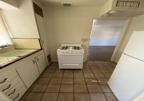 4156 Brown Way, Tucson, Arizona 85711, ,1 BathroomBathrooms,Duplex,For Rent,Brown,1187