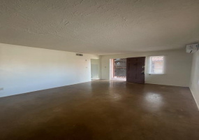 4152 Brown Way, Tucson, Arizona 85711, ,1 BathroomBathrooms,Duplex,For Rent,Brown,1206
